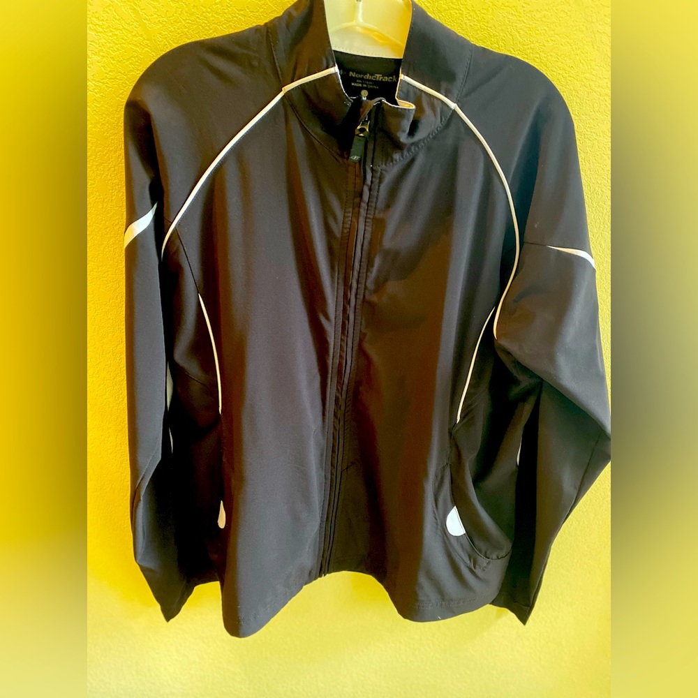 Nordic Track lightweight jacket, excellent condition.